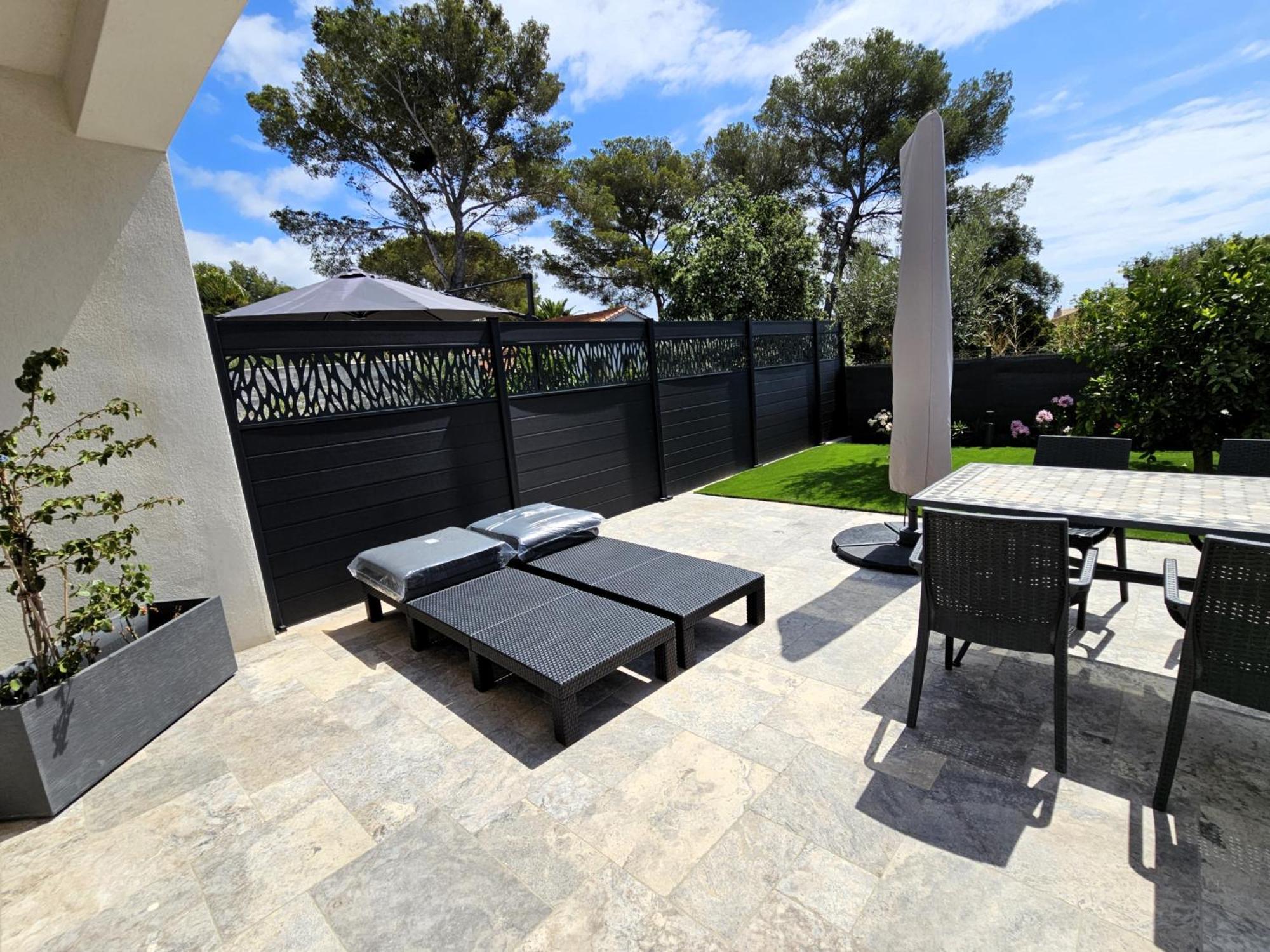 Etoile Du Berger Saint Aygulf 3 Villas Et 4 Appartements Jardin Individuel Et Piscine Chauffee En Saison - La Mer Et Les Plages 450 M מראה חיצוני תמונה