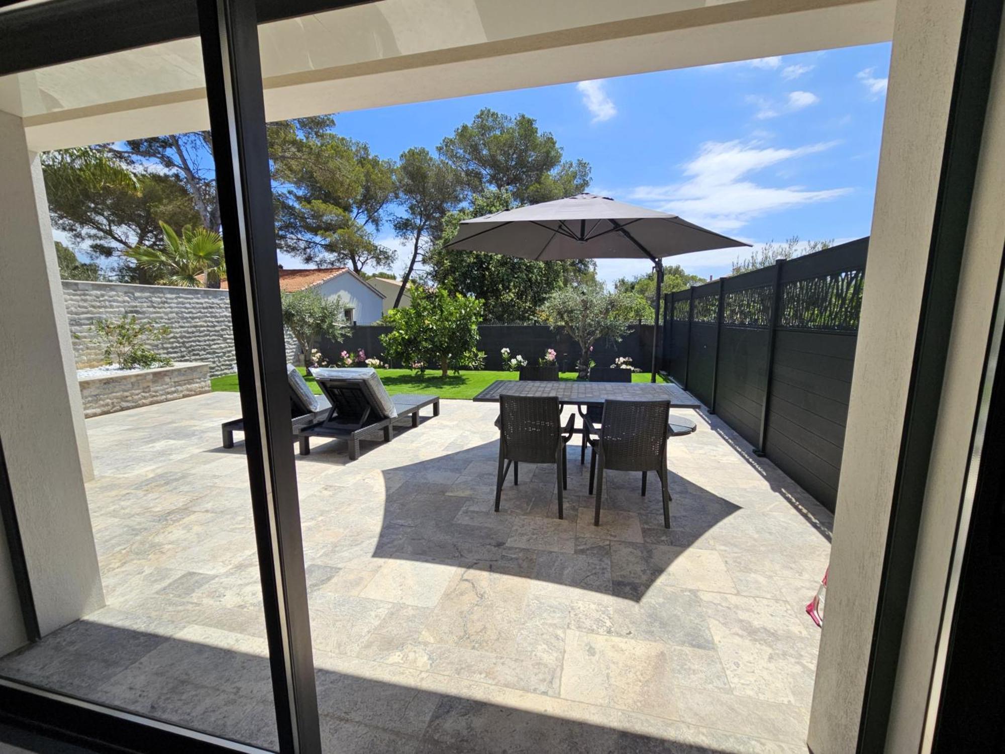 Etoile Du Berger Saint Aygulf 3 Villas Et 4 Appartements Jardin Individuel Et Piscine Chauffee En Saison - La Mer Et Les Plages 450 M מראה חיצוני תמונה