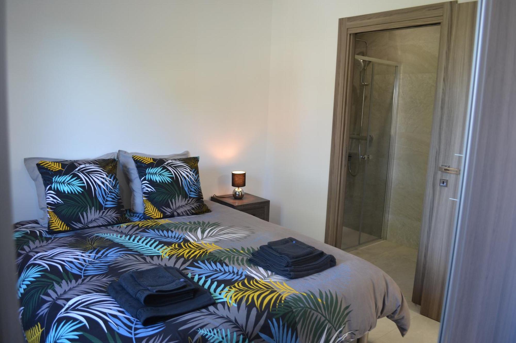 Etoile Du Berger Saint Aygulf 3 Villas Et 4 Appartements Jardin Individuel Et Piscine Chauffee En Saison - La Mer Et Les Plages 450 M מראה חיצוני תמונה