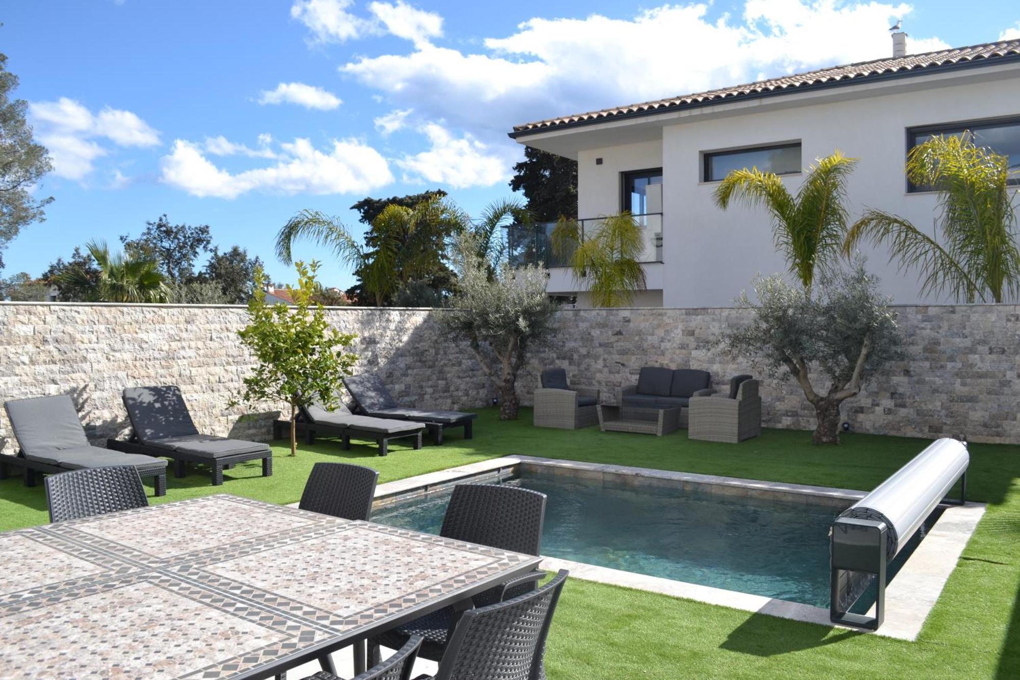 Etoile Du Berger Saint Aygulf 3 Villas Et 4 Appartements Jardin Individuel Et Piscine Chauffee En Saison - La Mer Et Les Plages 450 M מראה חיצוני תמונה
