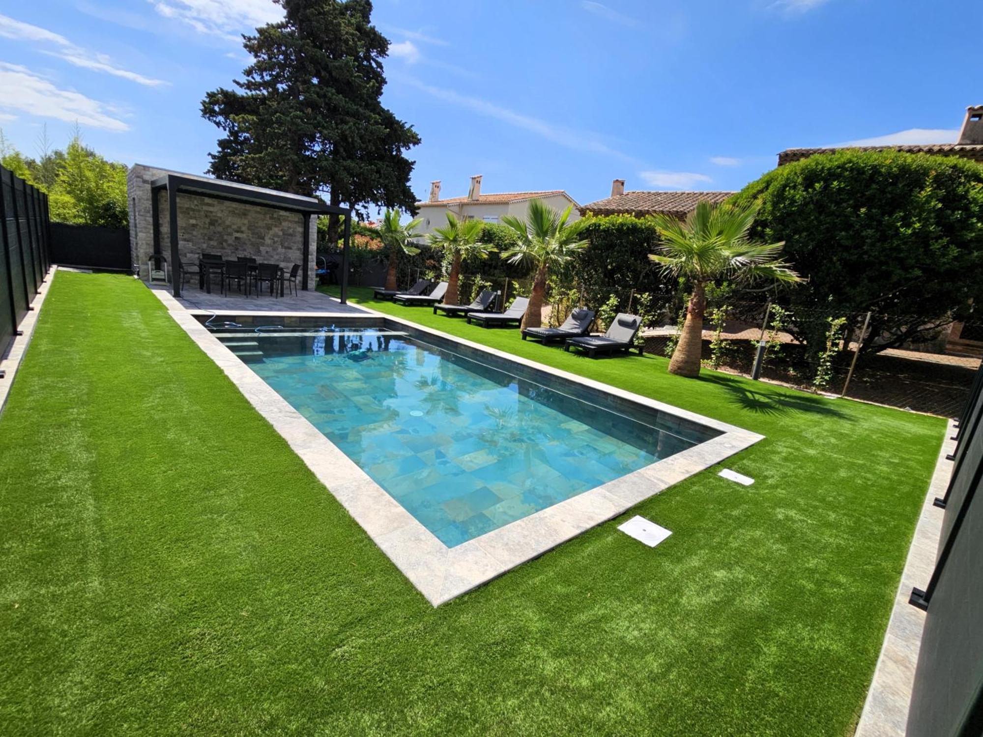 Etoile Du Berger Saint Aygulf 3 Villas Et 4 Appartements Jardin Individuel Et Piscine Chauffee En Saison - La Mer Et Les Plages 450 M מראה חיצוני תמונה